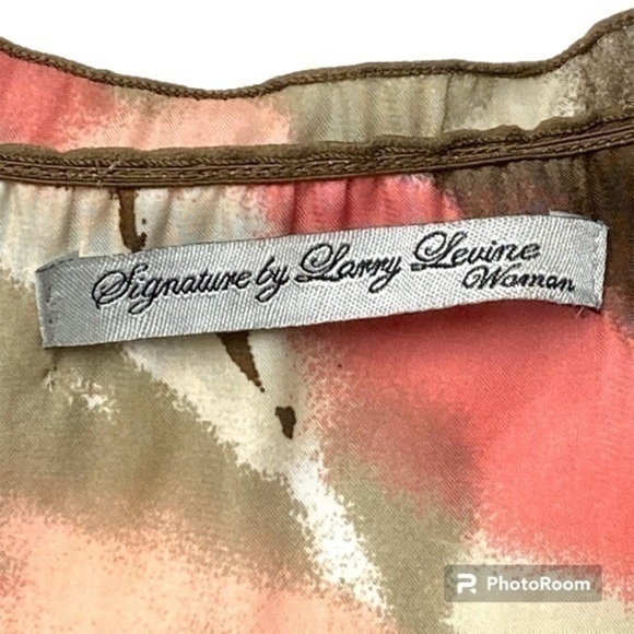 Signature by Larry Levine Womens Size 2X Coral Green Abstract Peasant Blouse Top - Picture 8 of 9